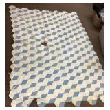 Hand stitched quilt 81" x 59ï¿½