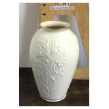 Lenox Masterpiece vase