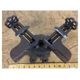 Stanley No. 400 cast iron framing clamp