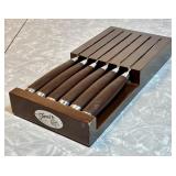 6 brown handle Fiesta steak knives in block