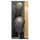 2 pneumatic palm sanders