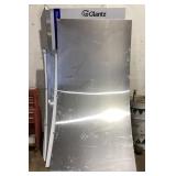 Assorted Glantz beBond signage panels