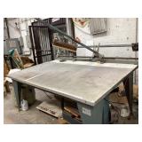 Silkscreening blade table