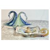 Art glass swans and cornucopia