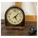 Vintage Sessions electric clock