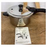 Presto pressure cooker