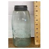 Mason jar with zinc lid.