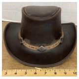 Overland leather hat size M