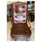 Executive office chair