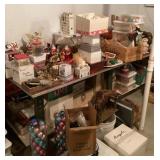 Large Christmas holiday decor cleanup lot