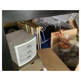 Clean up lot  in garage