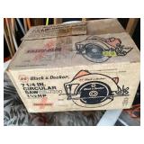 Black and Decker 1.5 hp electric circular saw