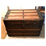 Antique trunk with traty