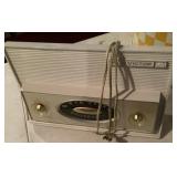 RCA Victor Filteramic electric radio Model 1-X-4E