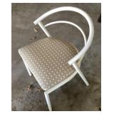 Curved back chair