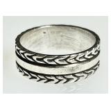 Sterling silver band ring
