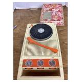 Vintage Topp Electronics AM radio record player