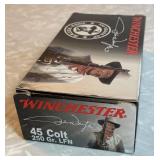 Winchester John Wayne .45 Colt ammo --full box
