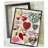 18 costume jewelry heart brooches in riker box