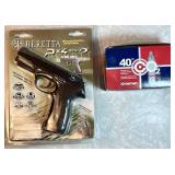 Beretta pellet/BB pistol with CO2 cartridges