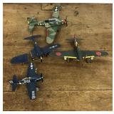 4 model airplanes