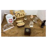 Knick knack, etc. cleanup lot