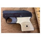 Mondial starter pistol