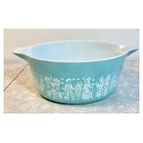 2-1/2 qt. Pyrex Amish Butterprint casserole