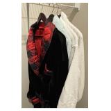 4 bathrobes
