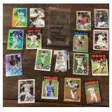 17 Topps baseball cards 2021
