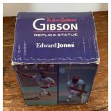 Bob Gibson replica statue