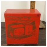 Vintage Charm Craft miniature TV salt & pepper set