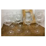 Set of 8 polkadot wine glasses
