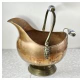 Large copper coal scuttle w/Delft pottery handles