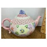 Salute! Italia handmade teapot