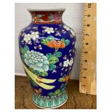 Japanese lamp base made from a vase