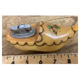 Souvenir Holland table lighter