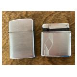 2 cigarette lighters