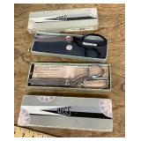 2 pair Wiss pinking shears with boxes