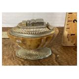 A.S.R. table lighter