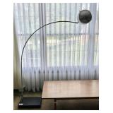 Arco mid century floor lamp --works