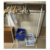 Clothes rack, 3 plastic crates
