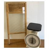 Vintage glass washboard, Hanson utility scale