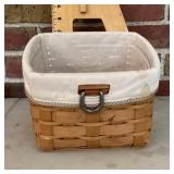 Basket with liners