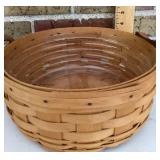 Round Longaberger basket with insert
