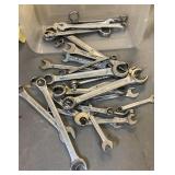 Lot of offset combo wrenches