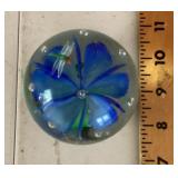 Art glass paperweight