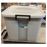 Sterilite 20 gallon tote