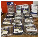 Collection of HO modular buildings