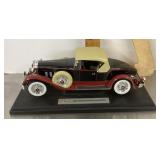 1930 Packard Boattail Speedster diecast car
